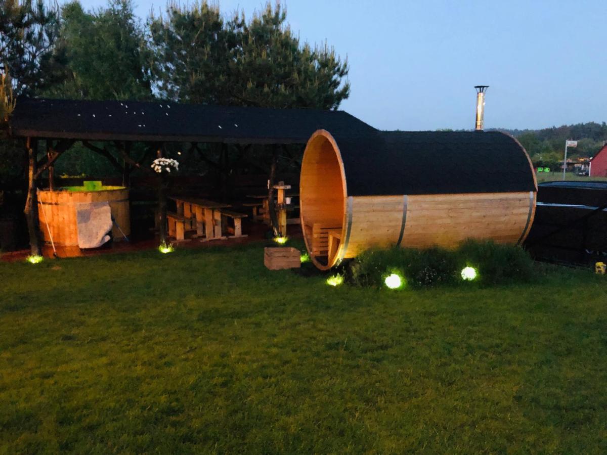 Behappy Woodhouse Vila Jastrzębia Góra Exterior foto